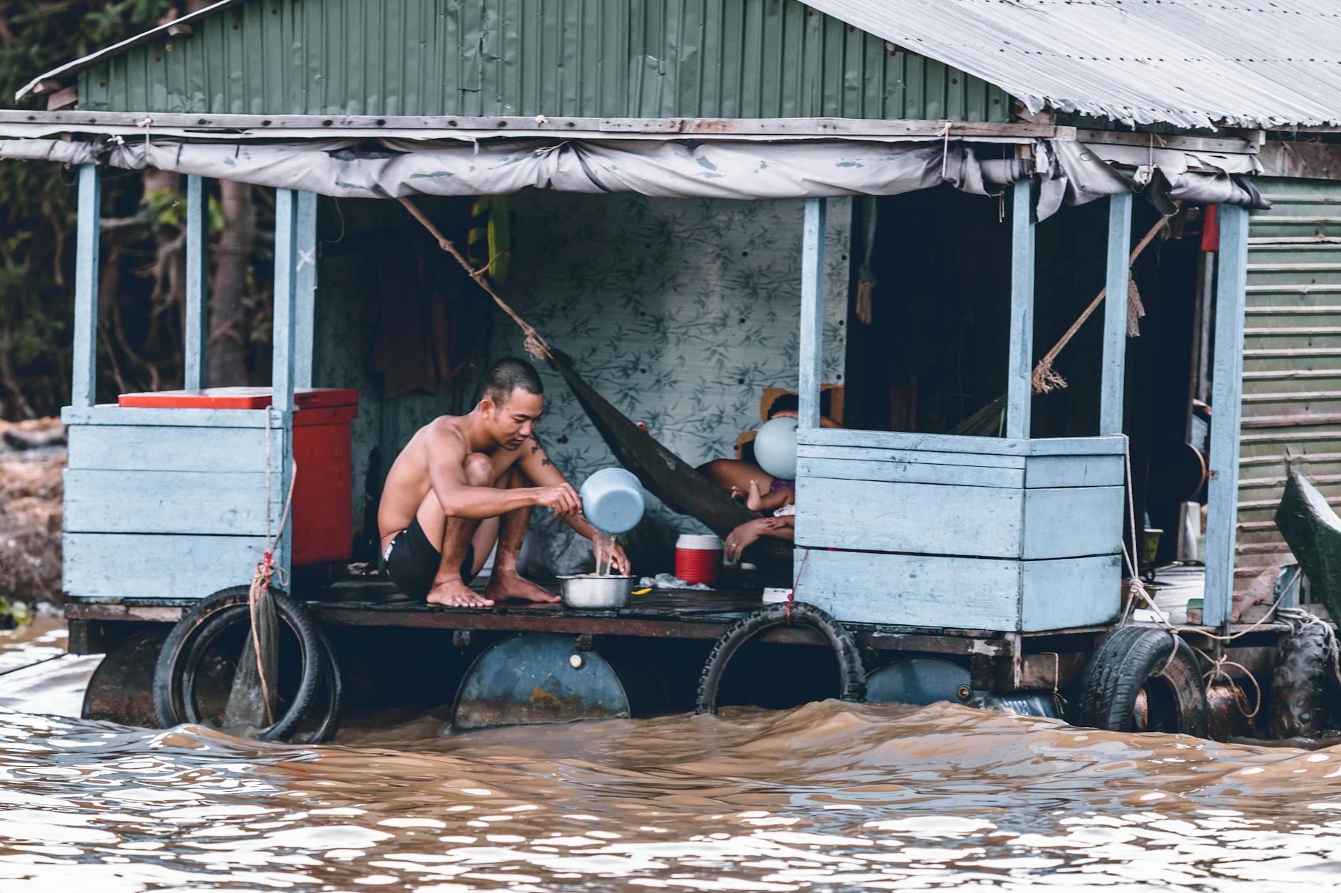 Kelas Menengah Di Indonesia Telah Jatuh Miskin Sekitar 9,5 Juta Orang